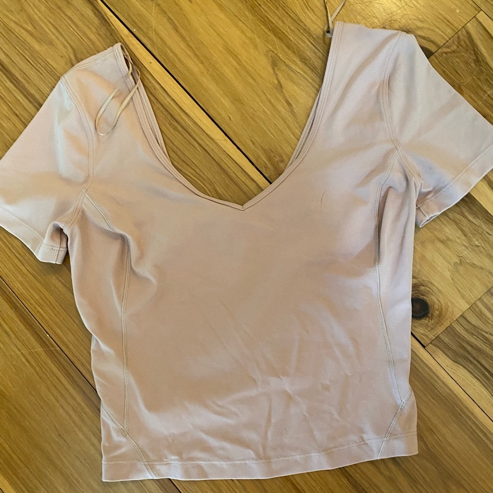Lulu lemon align tee - size 4 - nude/cream color